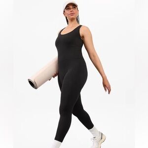 Athleta Salutation Stash Bodysuit
